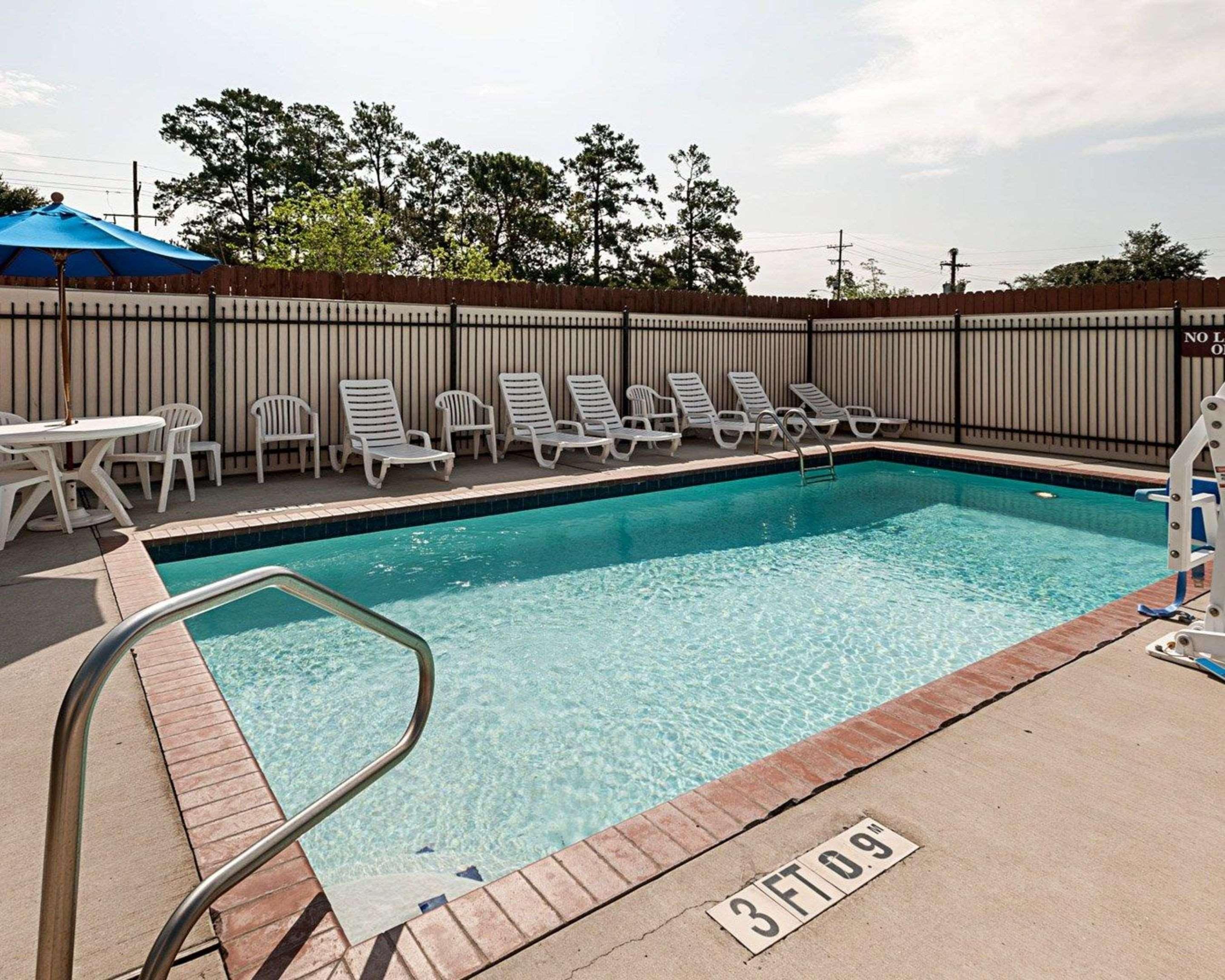 Comfort Suites Lake Charles Exteriér fotografie